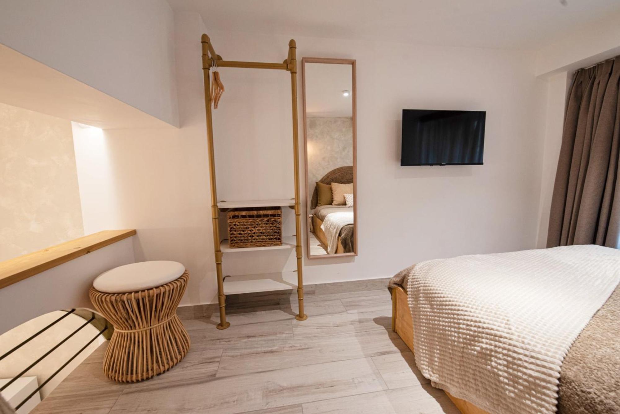 Namaste Lofts Near Seaside Leilighet Thessaloníki Eksteriør bilde